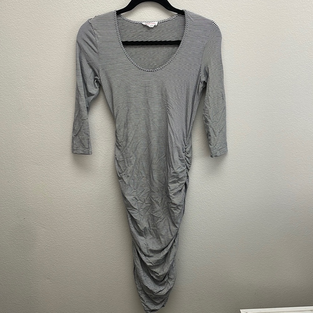 Ingrid & Isabel Maternity Dress, size Small